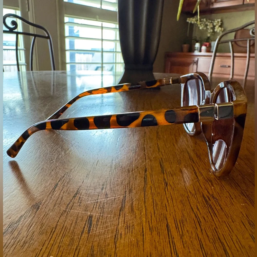 Glance Eyewear Tortoise CatEye Big Frame Sunglasses